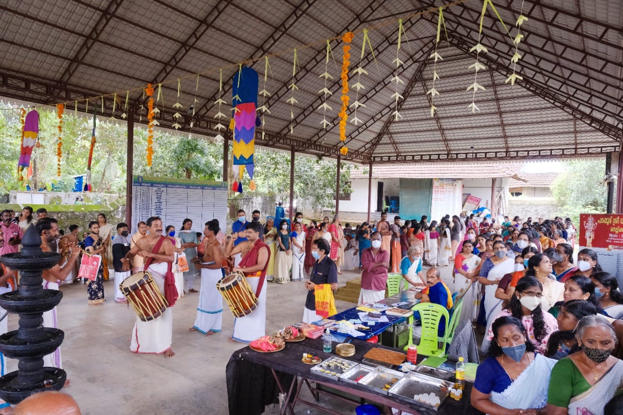 Images of Thrissur Nellikunnu Sree Dhanwandhari Temple