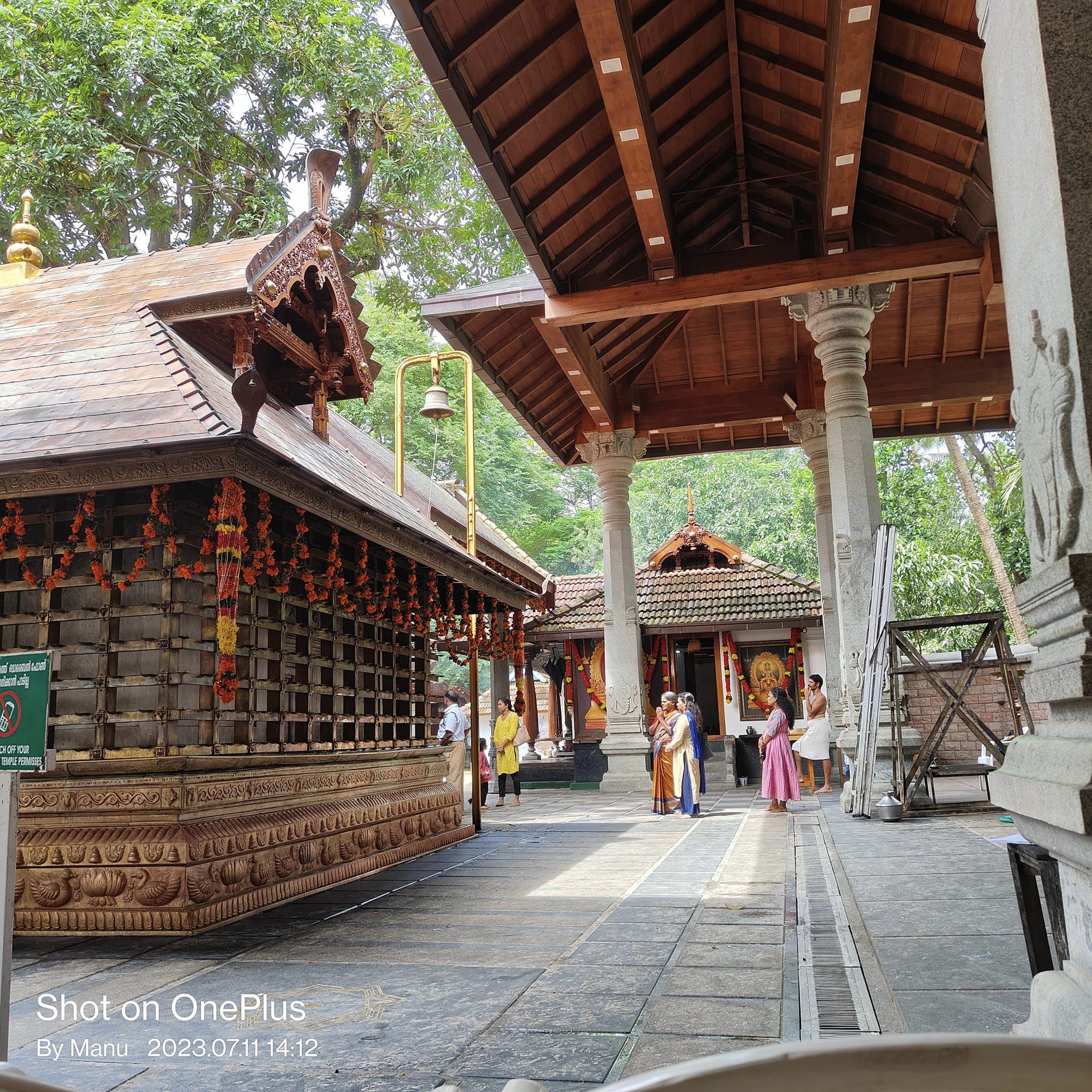 Images of Thrissur Avanangattil Sree Vishnumaaya Swami Temple