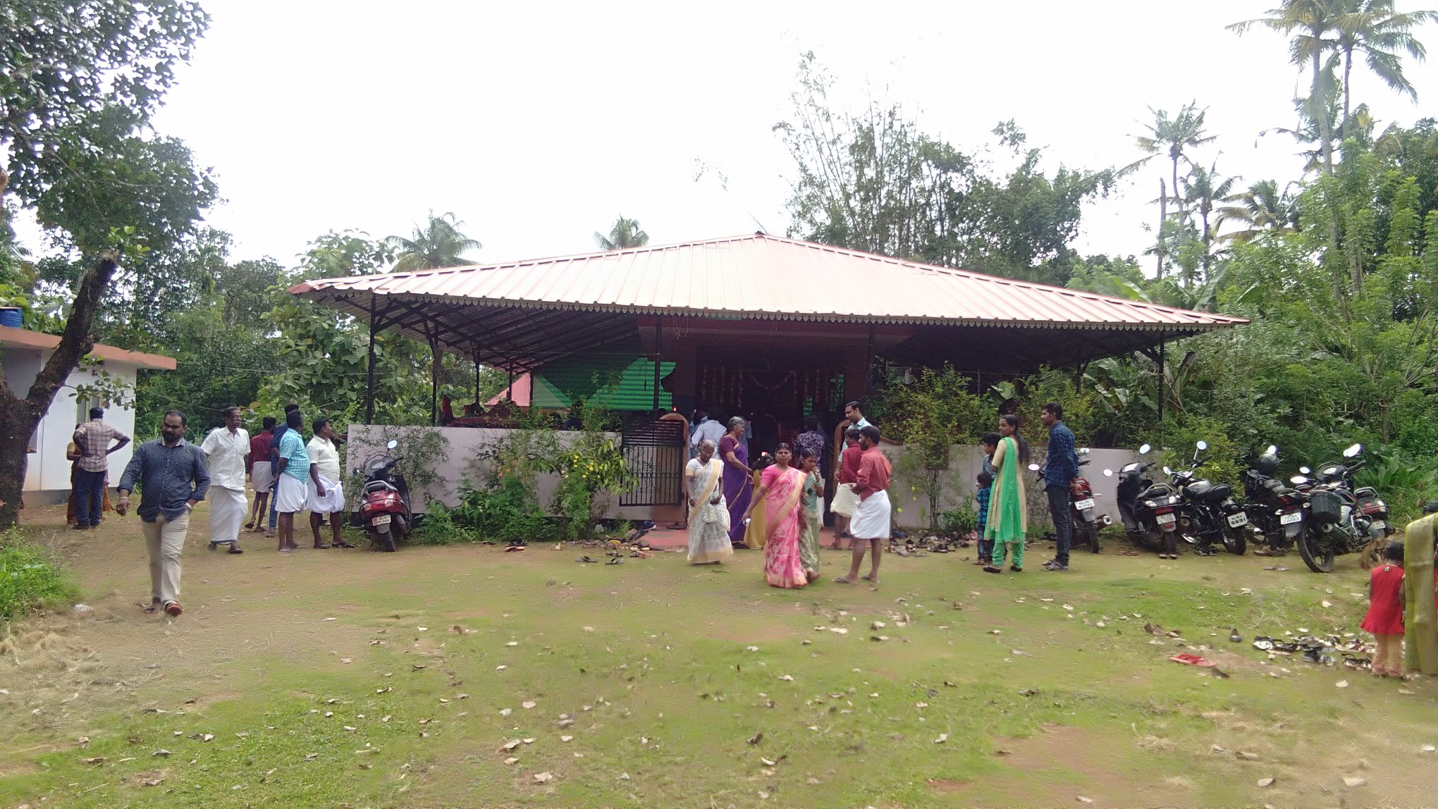  Thooprath  Bhagavathy  Temple Thrissur