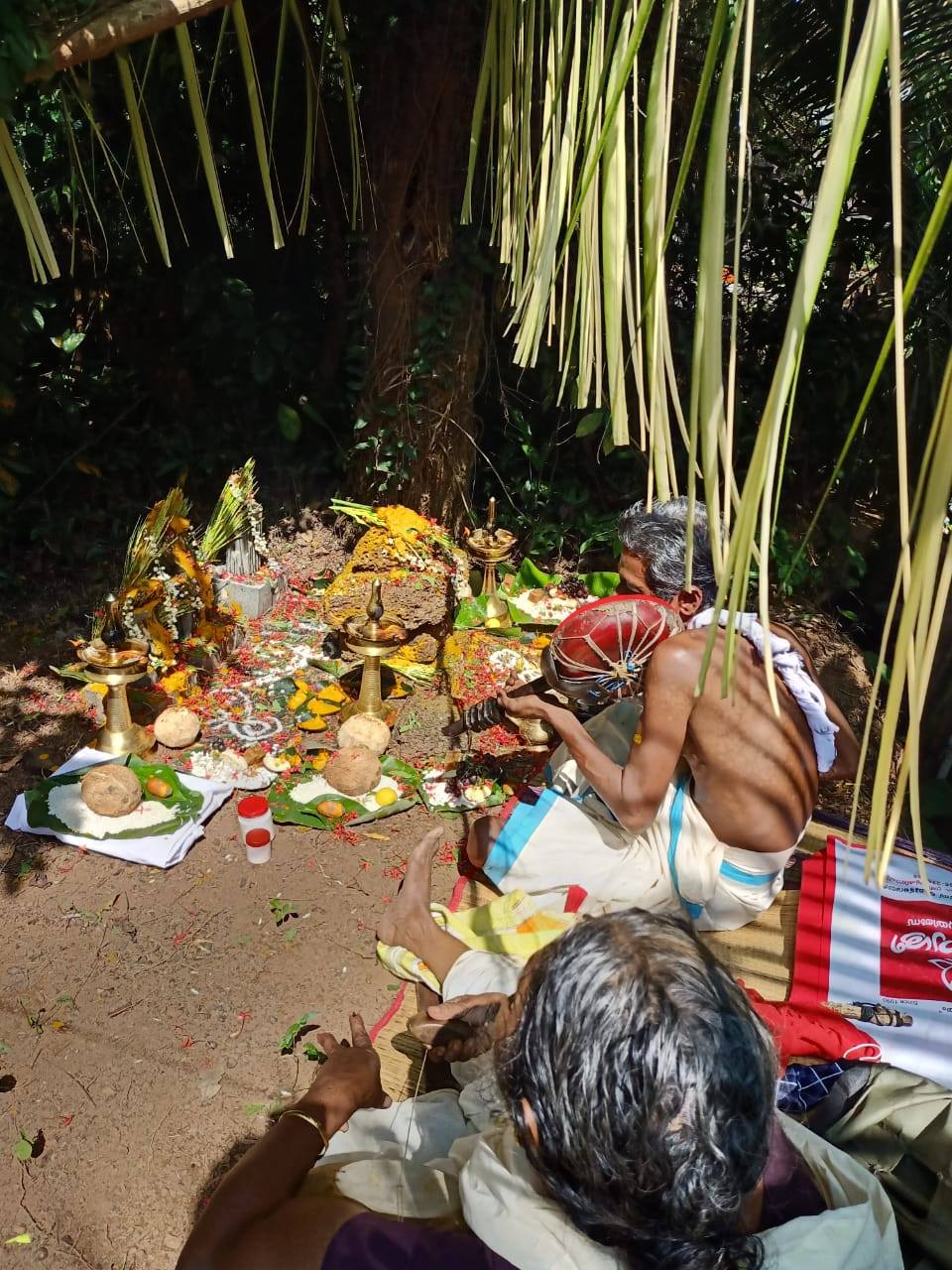  Arattupuzha Kalarikkavu Kali  Temple Thrissur Dresscode