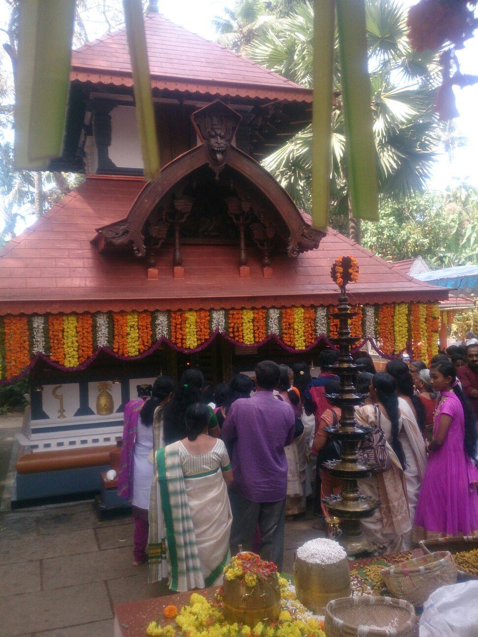  Maniyamkavu Devi Temple in Kerala