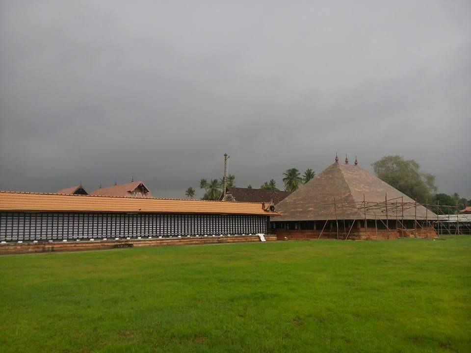 Koodalmanikyam  Temple Thrissur Dresscode