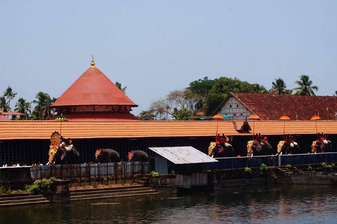 Images of Thrissur Koodalmanikyam bharatha Temple