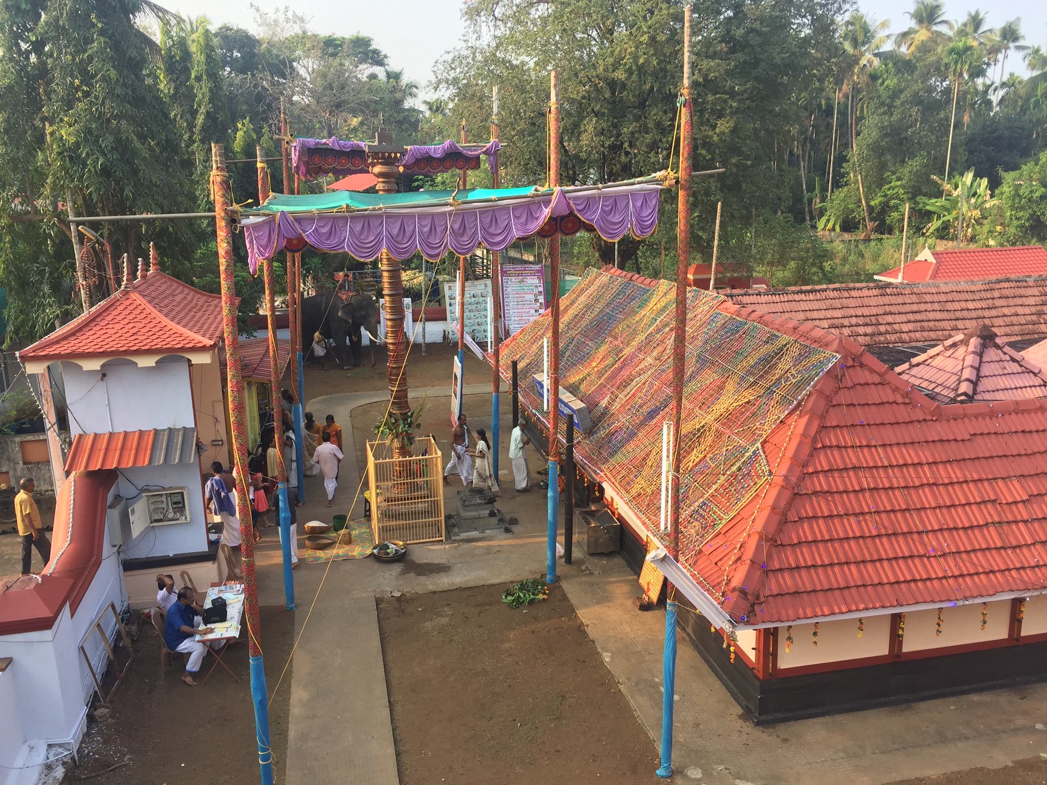 Marathompilly Sreekrishna Temple Thrissur Dresscode