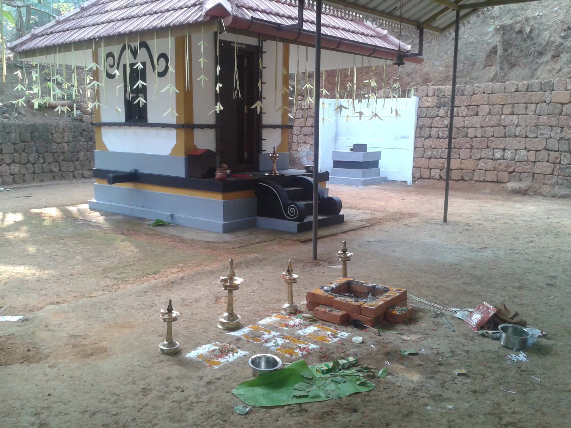 Images of Thrissur Vellangotu Sree Bhagavathy Temple