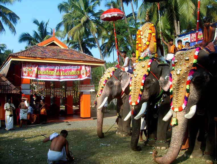 Images of Thrissur Pathyala Sree Kartyayini Bhagavathy  Temple