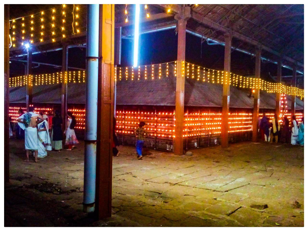 Pazhayannur  Bhagavathy Temple Thrissur Dresscode