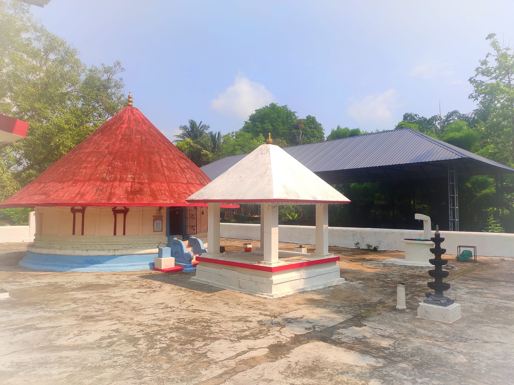 Sree Karthyayani Devi  Temple Thrissur Dresscode