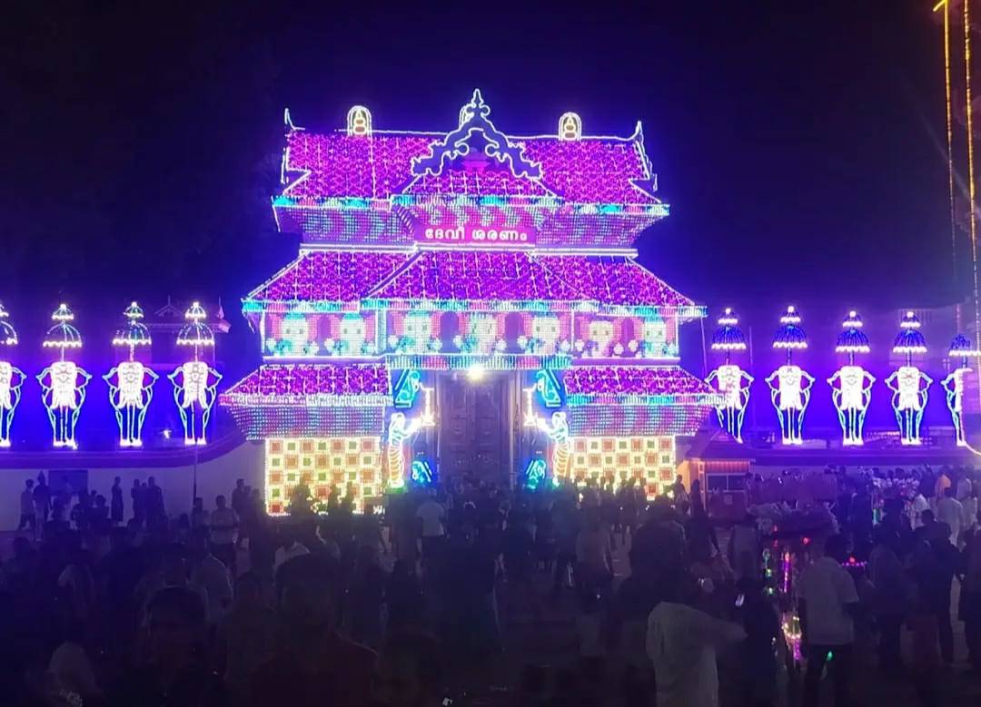 Images of Thrissur Kuttanellur Bhagavathy  Temple