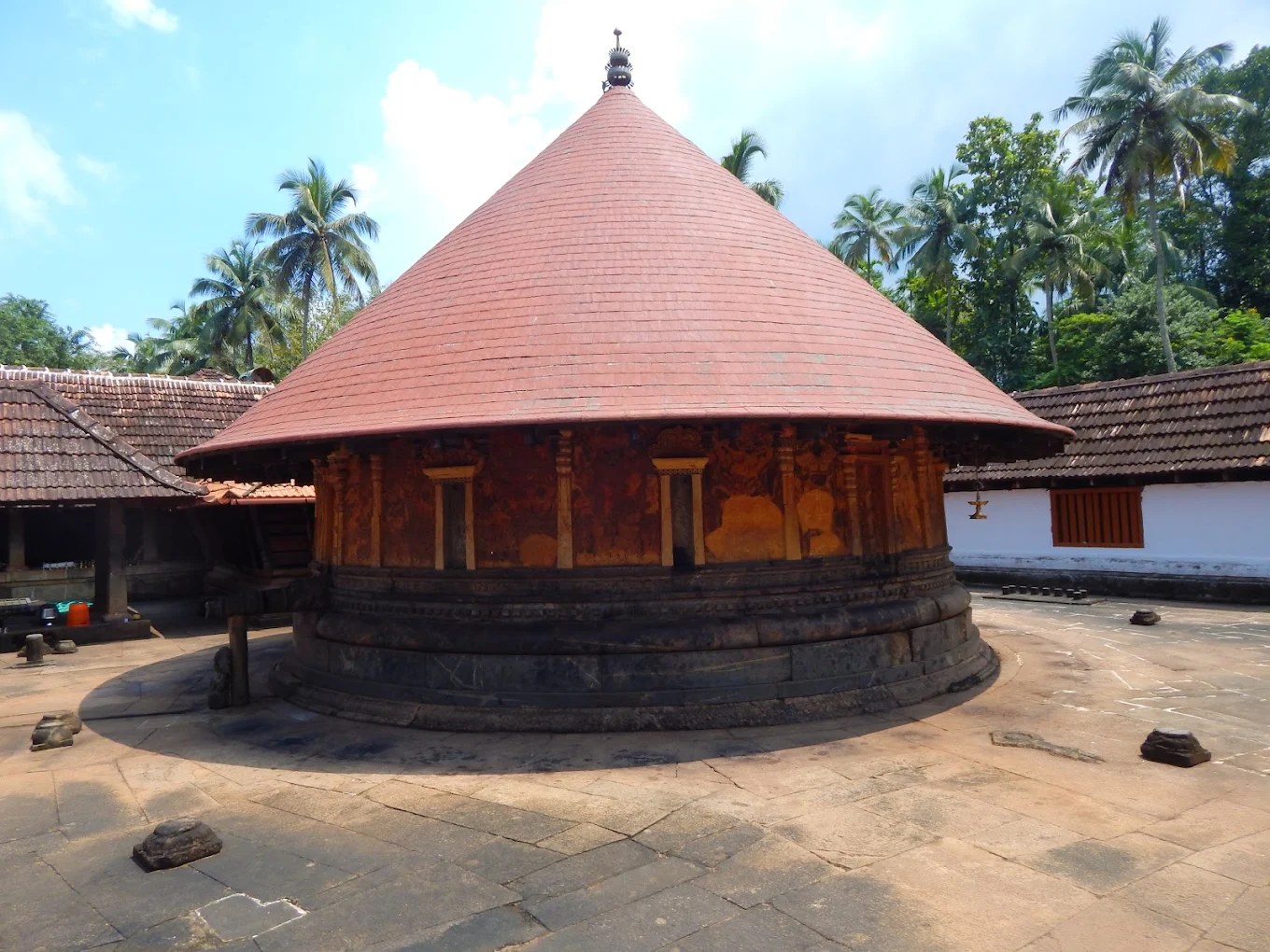 Circular sanctum sanctorum of Chemmanthatta Mahadeva Temple