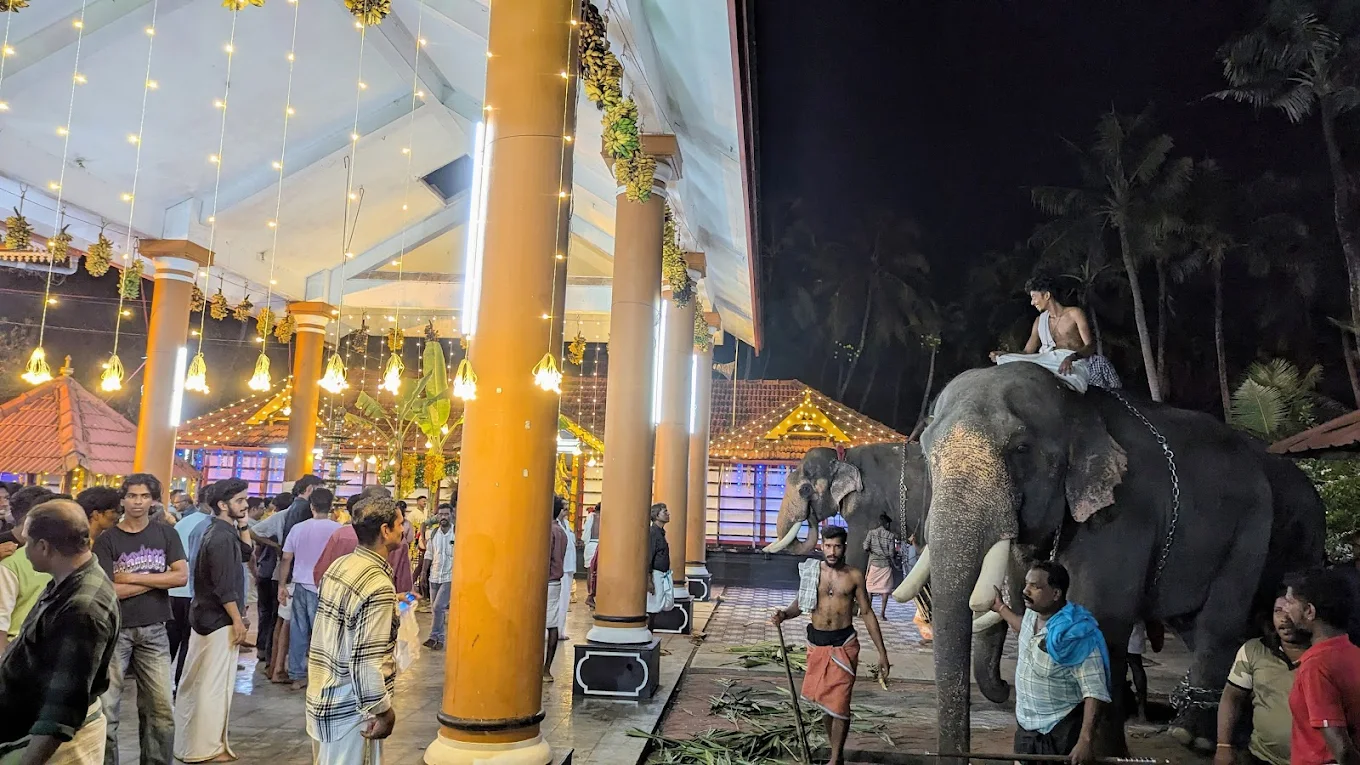 Front view of Nediyirippil Annapoorneshwari Temple  in Thrissur