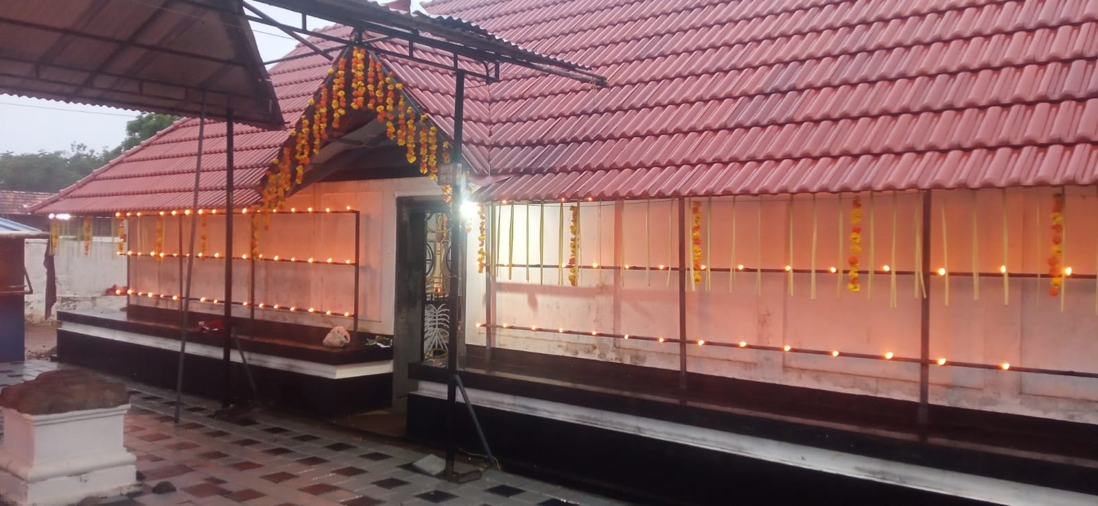 Kunnathrukkovu Sree Dharma Sastha is an Shakthi devi in Hinduism
