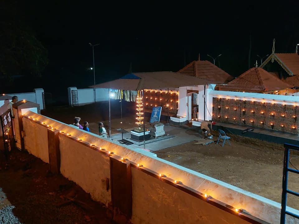 Kunnathrukkovu Sree Dharma Sasthatemple Thrissur Dresscode