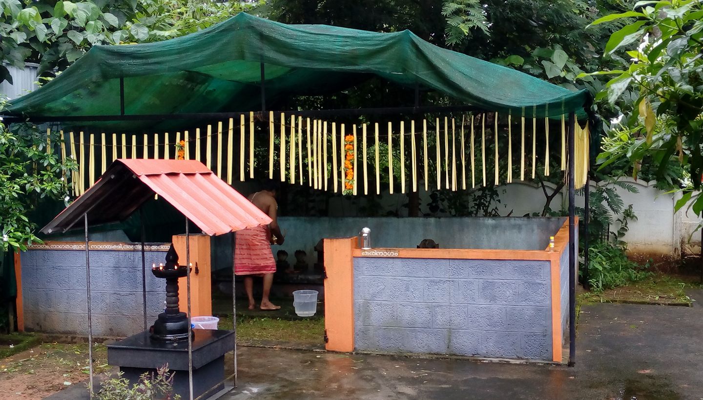 Karumathiltemple Thrissur Dresscode