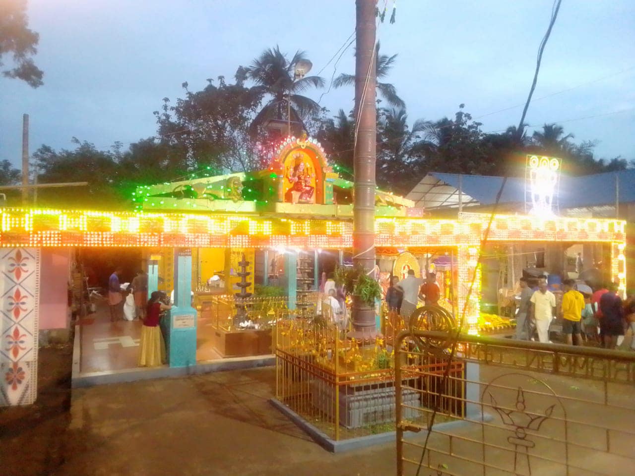 Edathiruthy Ayyappankavu Sree Balasastha is an Shakthi Lord in Hinduism
