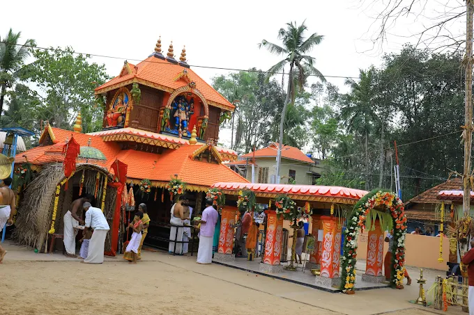 Digbali procession with Devi’s Thirumudi