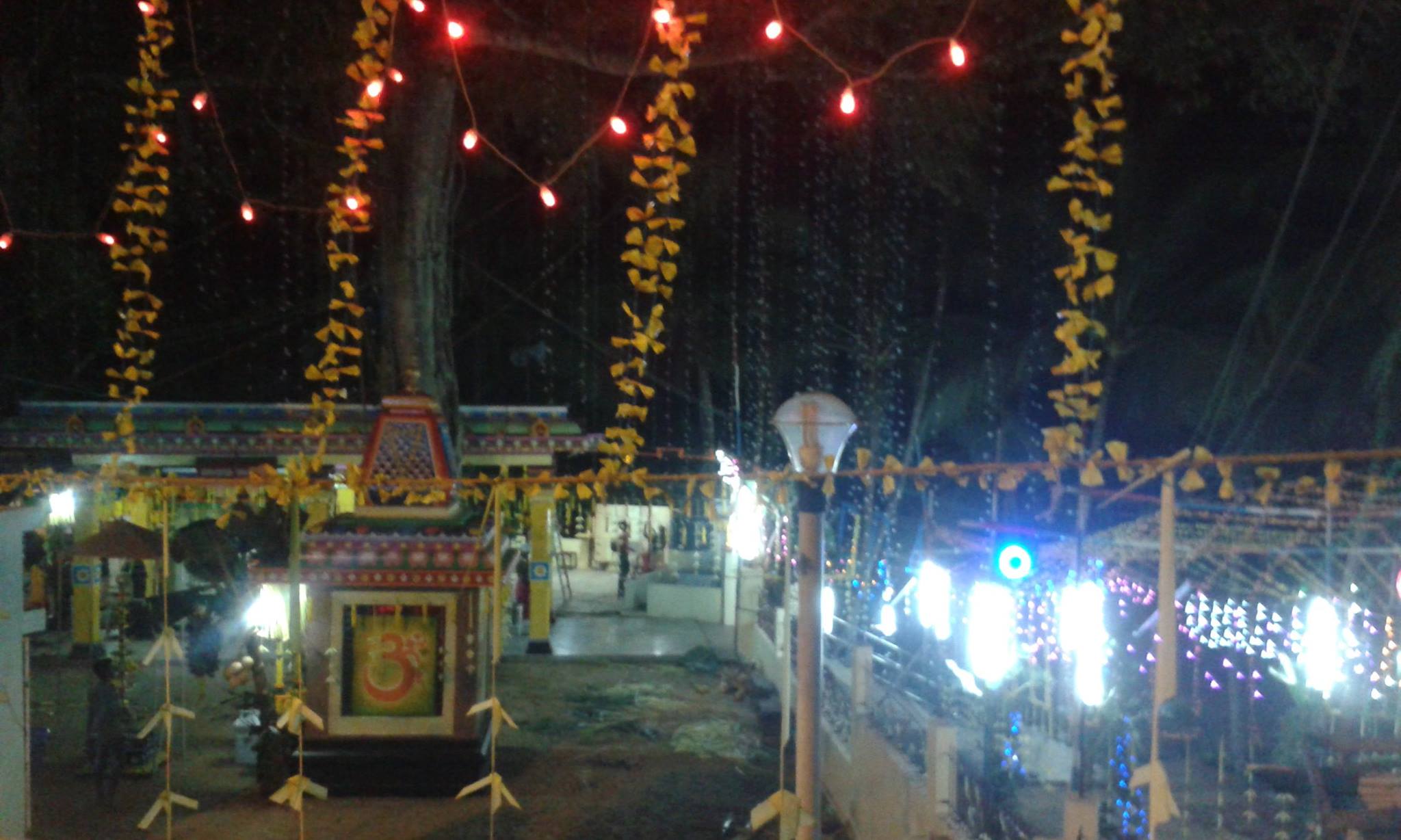  Azhakulam  devi temple  is an Shakthi  in Hinduism