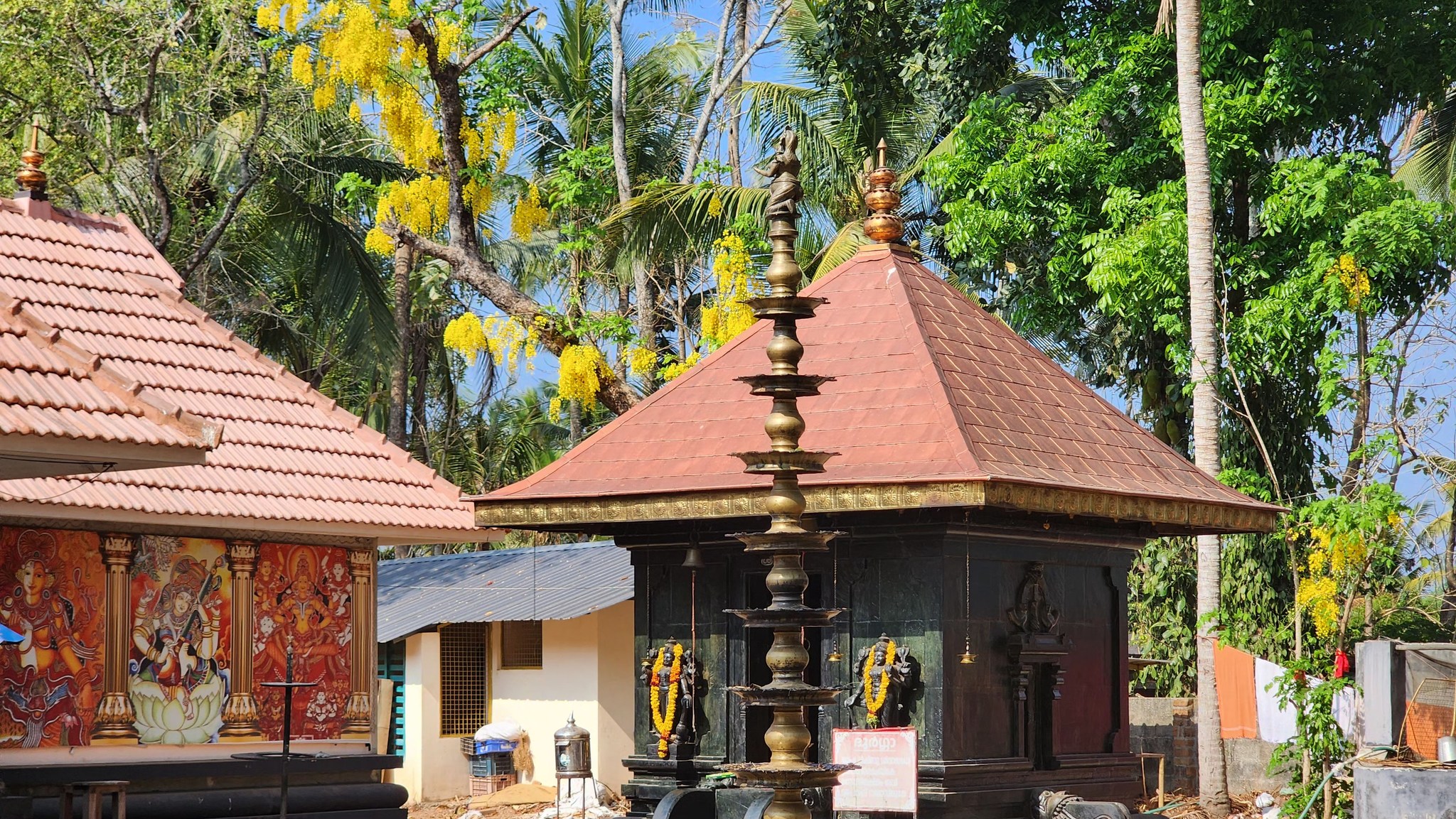 Images of trivandrum Chempakamangalam bhagavathyTemple