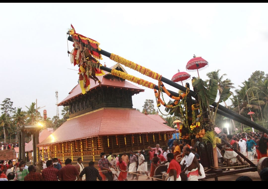 Kulathoor  Phanamugham Devi temple  is an Shakthi  in Hinduism