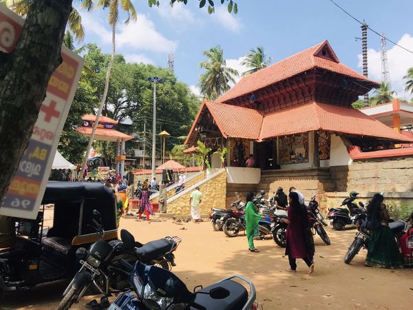 Malayinkeezhu SreeKrishna Swami  Sastha Temple trivandrum Dresscode