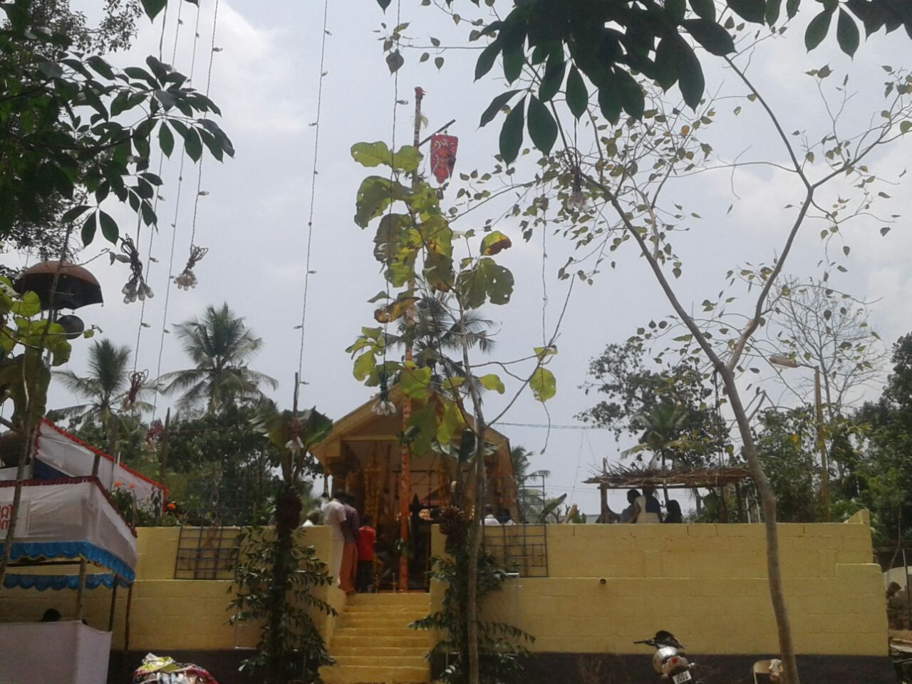  Panachamood Mandhramurthi Temple trivandrum Dresscode