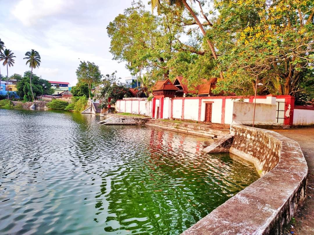 Sreevaraham Lakshmi Varaha  Sastha Temple trivandrum Dresscode