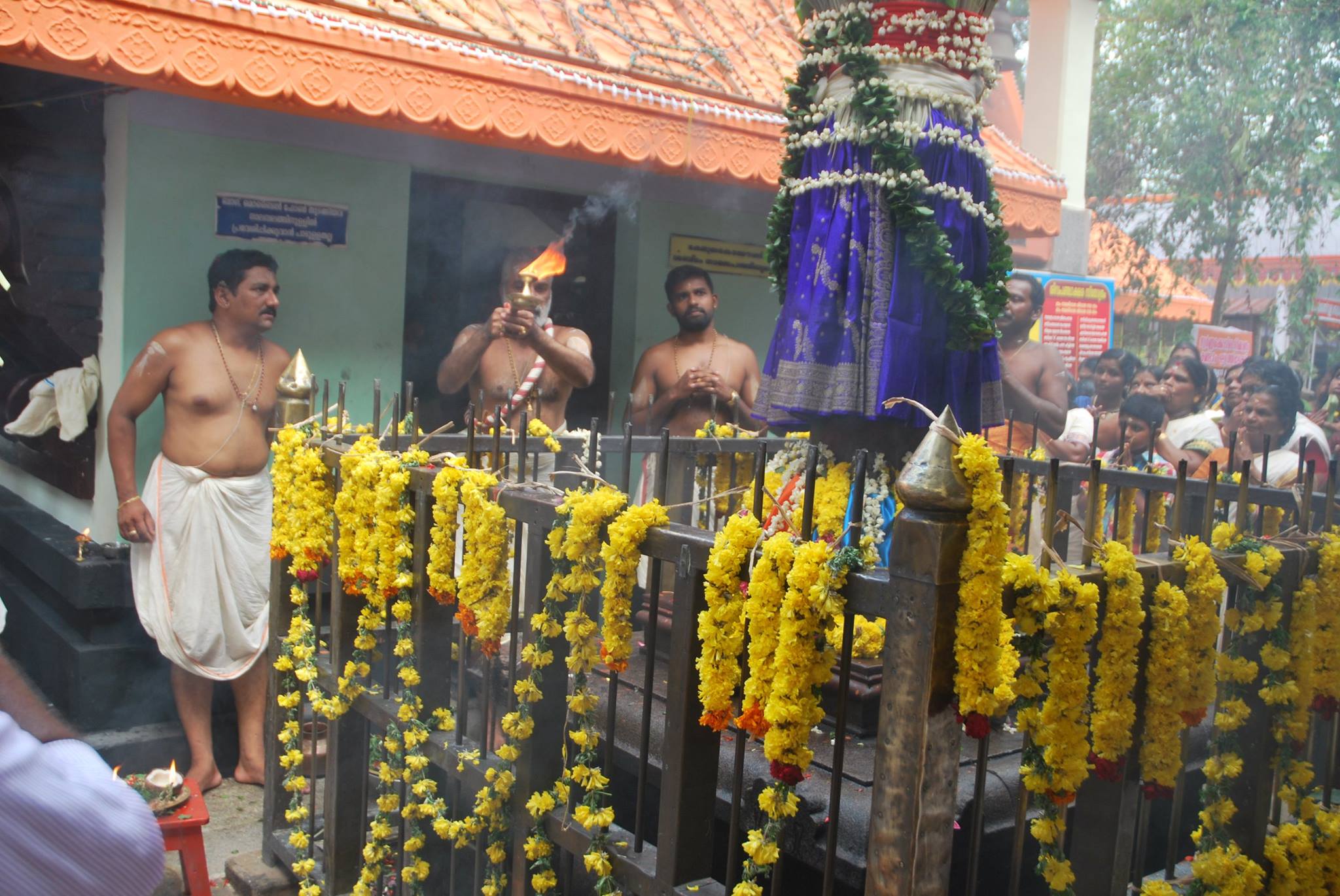 Images of trivandrum Thalayal Shiva Temple