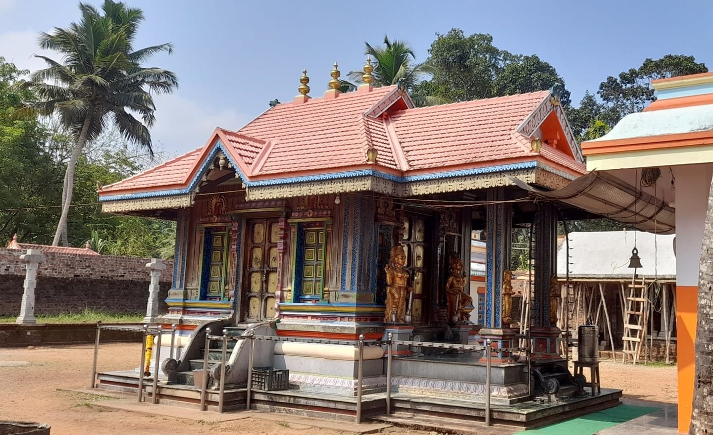 Chimmindi Sree Neelakesi Temple trivandrum