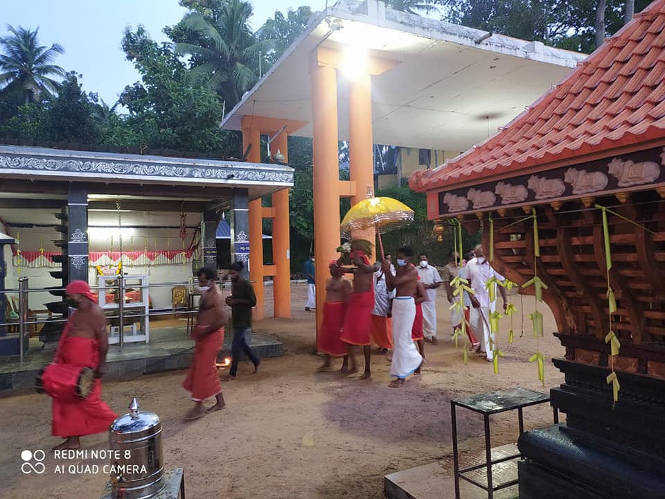 Images of trivandrum Venganoor sasthaTemple