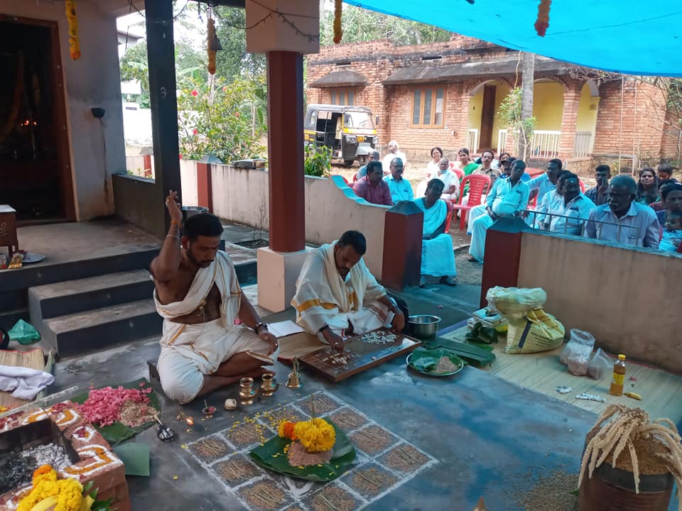 Images of trivandrum Kunnumpurath sasthaTemple