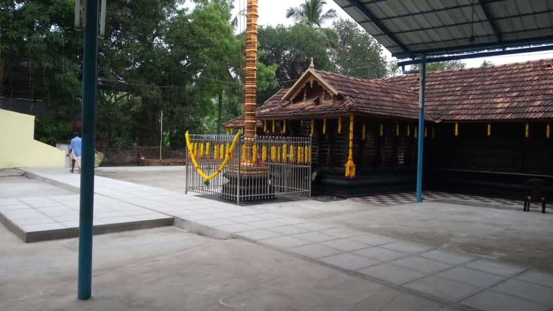 Choottayil mahavishnu temple  is an Shakthi  in Hinduism