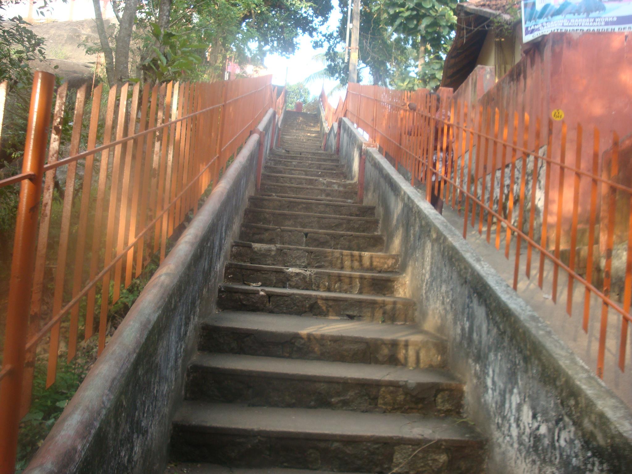 Thrichakrapuram sreekrishna Temple trivandrum Dresscode