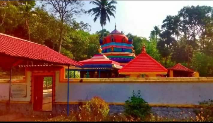 Mekkolla Bhagavathy Temple trivandrum Dresscode