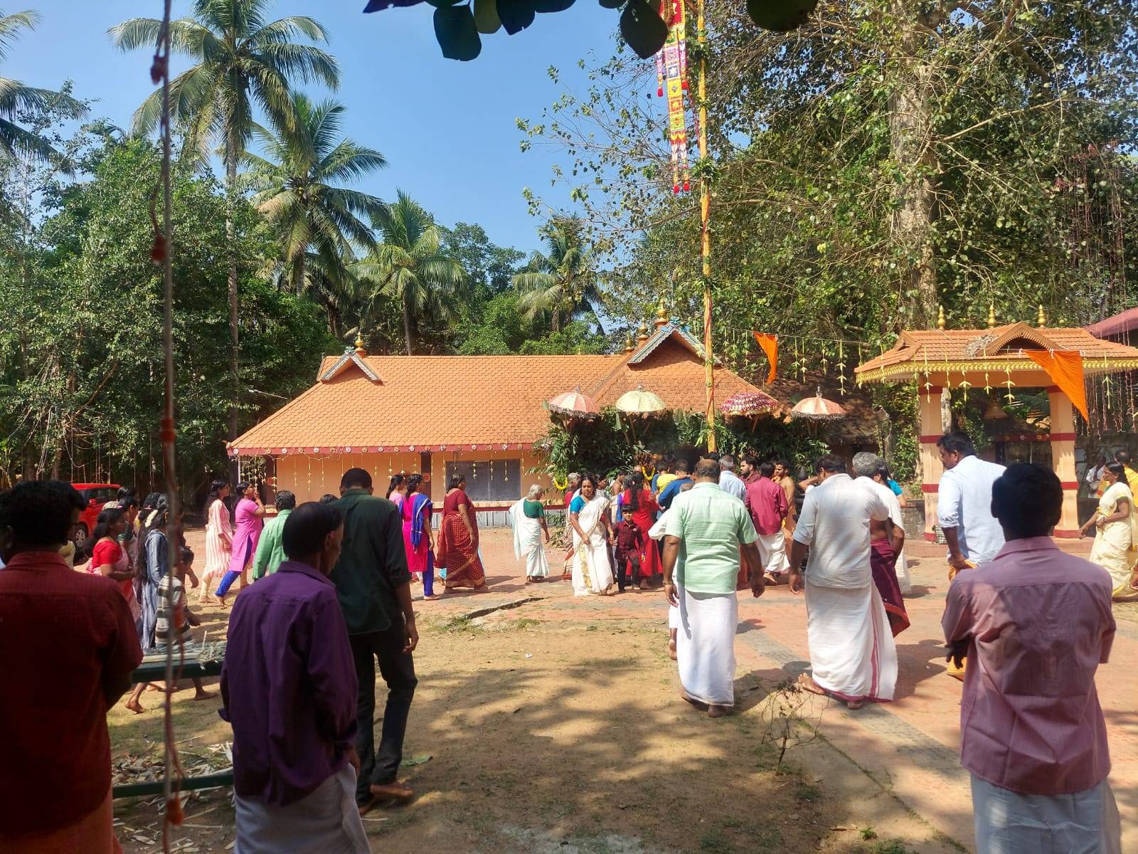 Chenkal Kuttamath Bhagavathi Temple trivandrum Dresscode