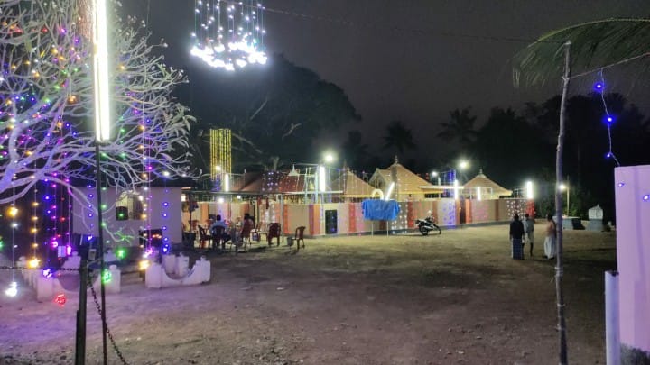 Images of trivandrum Vankadavu Bhagavathi temple