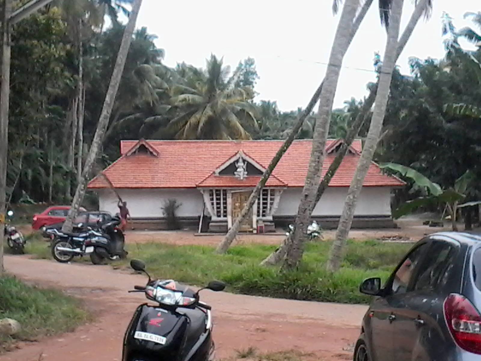 Kodoor Sree Bhagavathi Temple trivandrum Dresscode