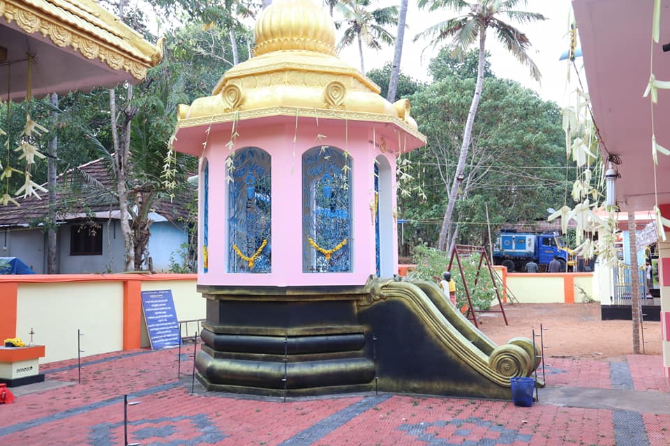 Mayapuram Sree Bhagavathy temple  is an Shakthi  in Hinduism