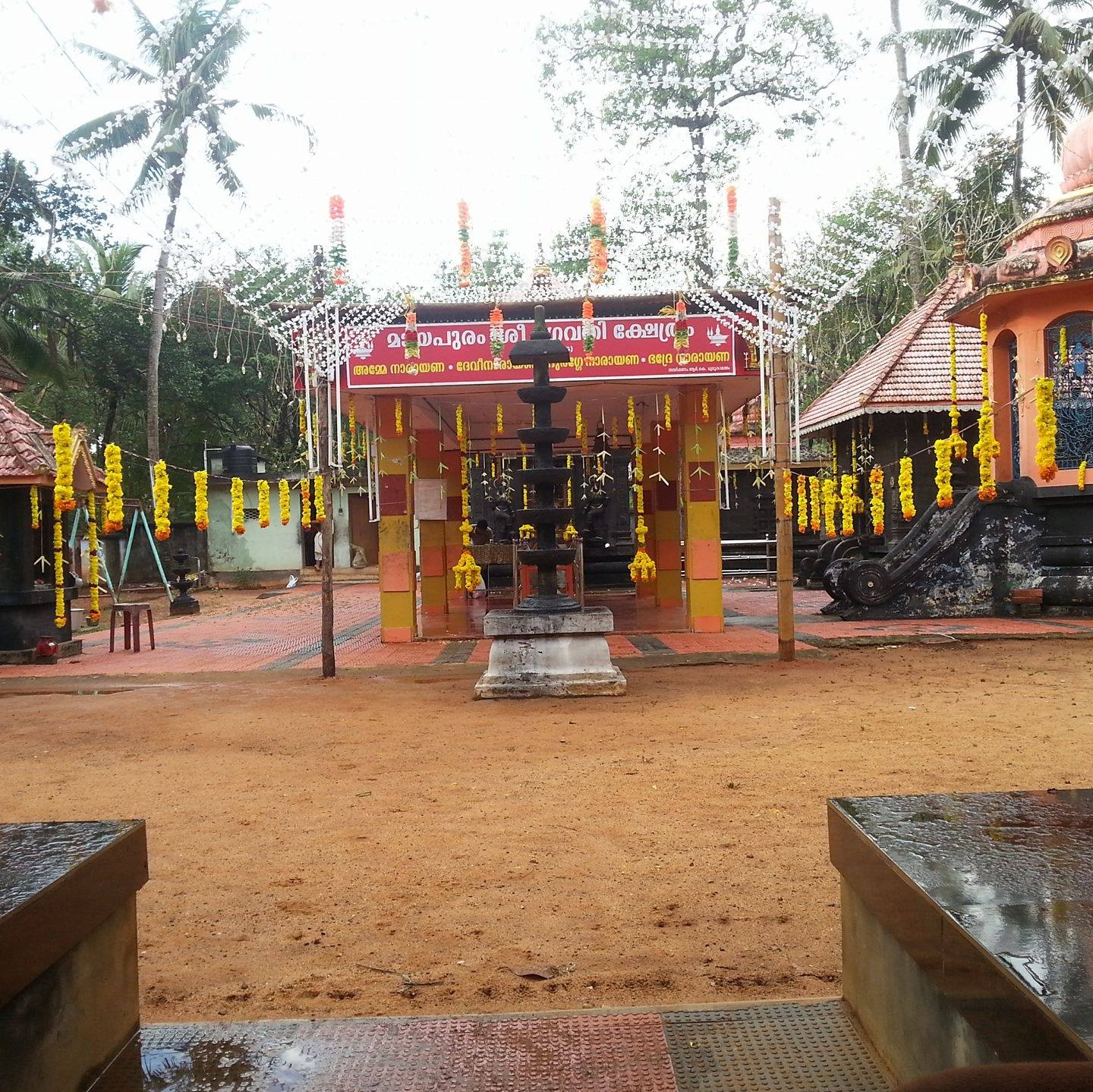 Mayapuram Sree Bhagavathy Temple trivandrum Dresscode