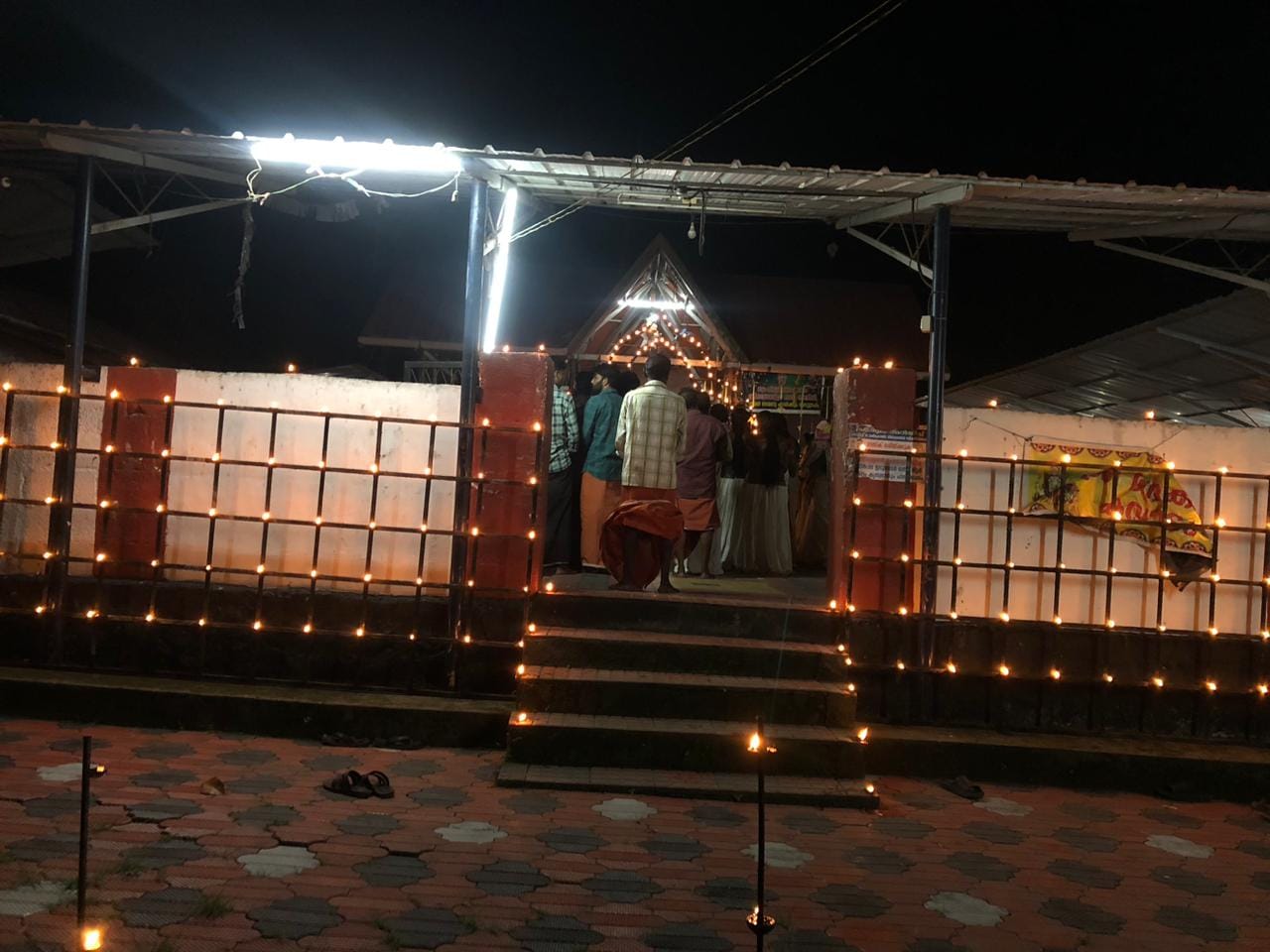 Nainankonam Sree Nagaraja Devi Temple trivandrum Dresscode