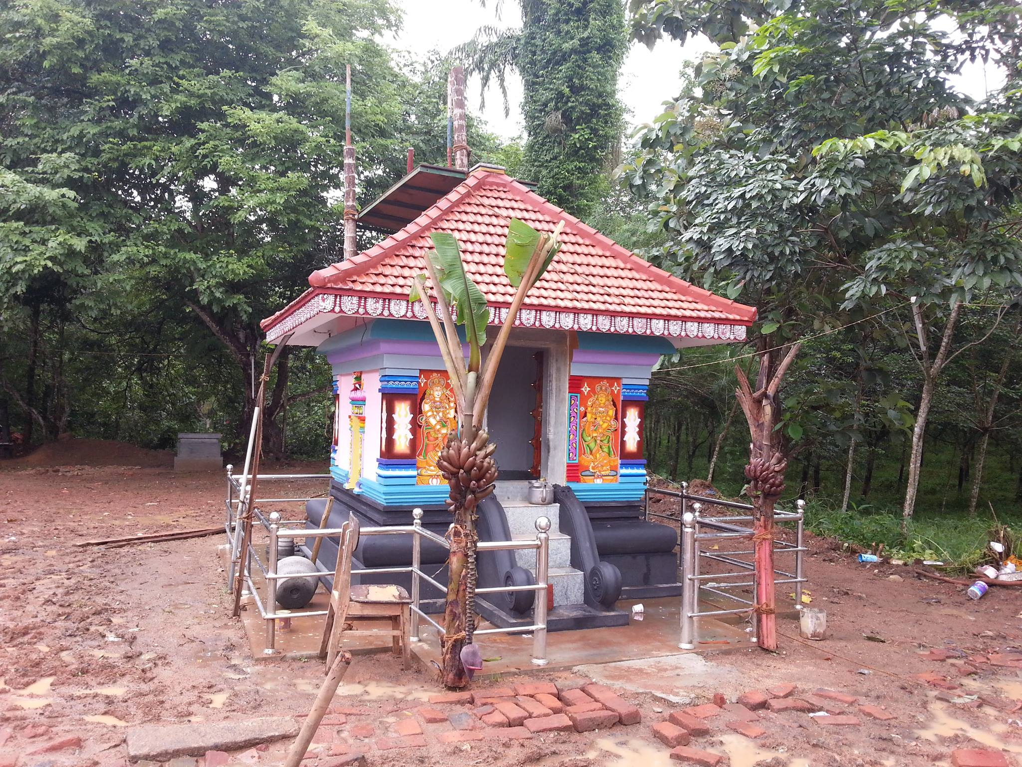 Images of trivandrum Poovathoor Ilankam mahadeva temple