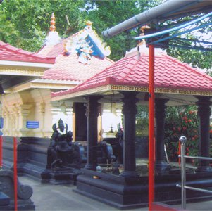 Sree Moola Bhagavathy Temple trivandrum