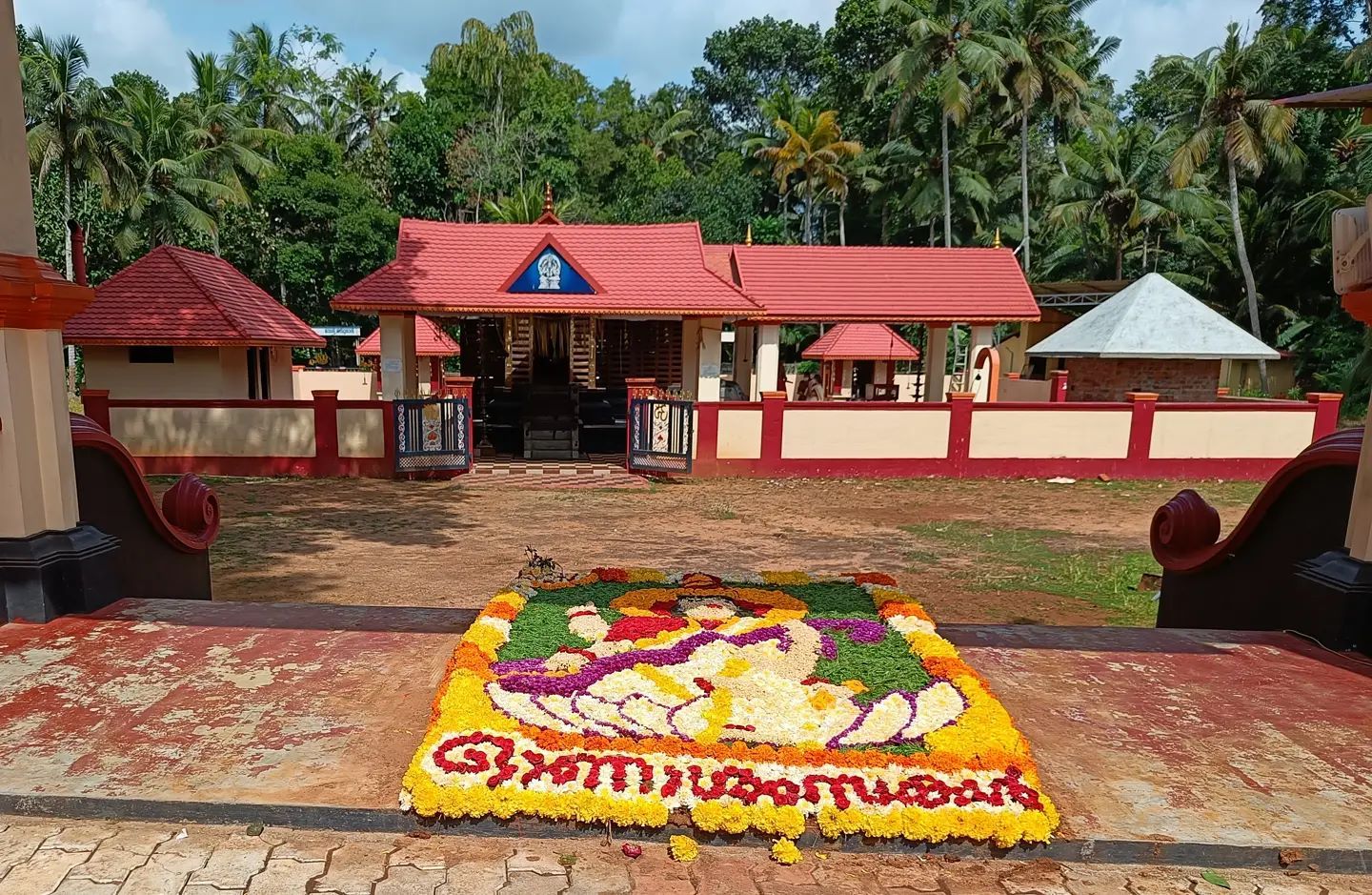   Irumpil Puliyankeezhu Devitemple  is an Shakthi  in Hinduism