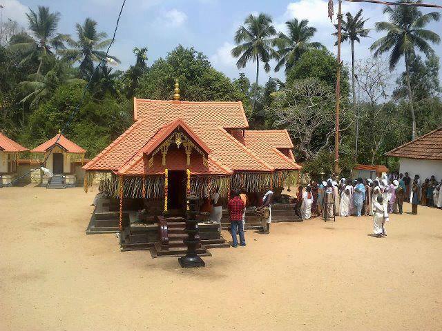 Vazhvelikonam Devi  Temple trivandrum Dresscode