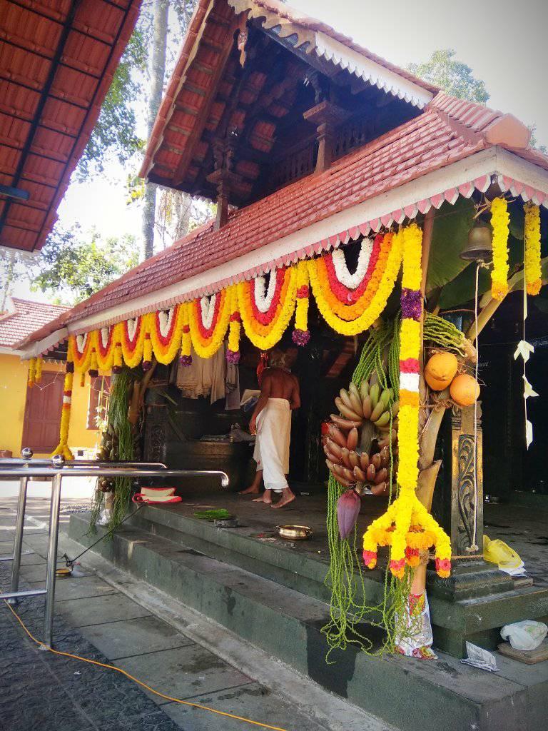   Thazhaykkattu Panchiyamma temple  is an Shakthi  in Hinduism