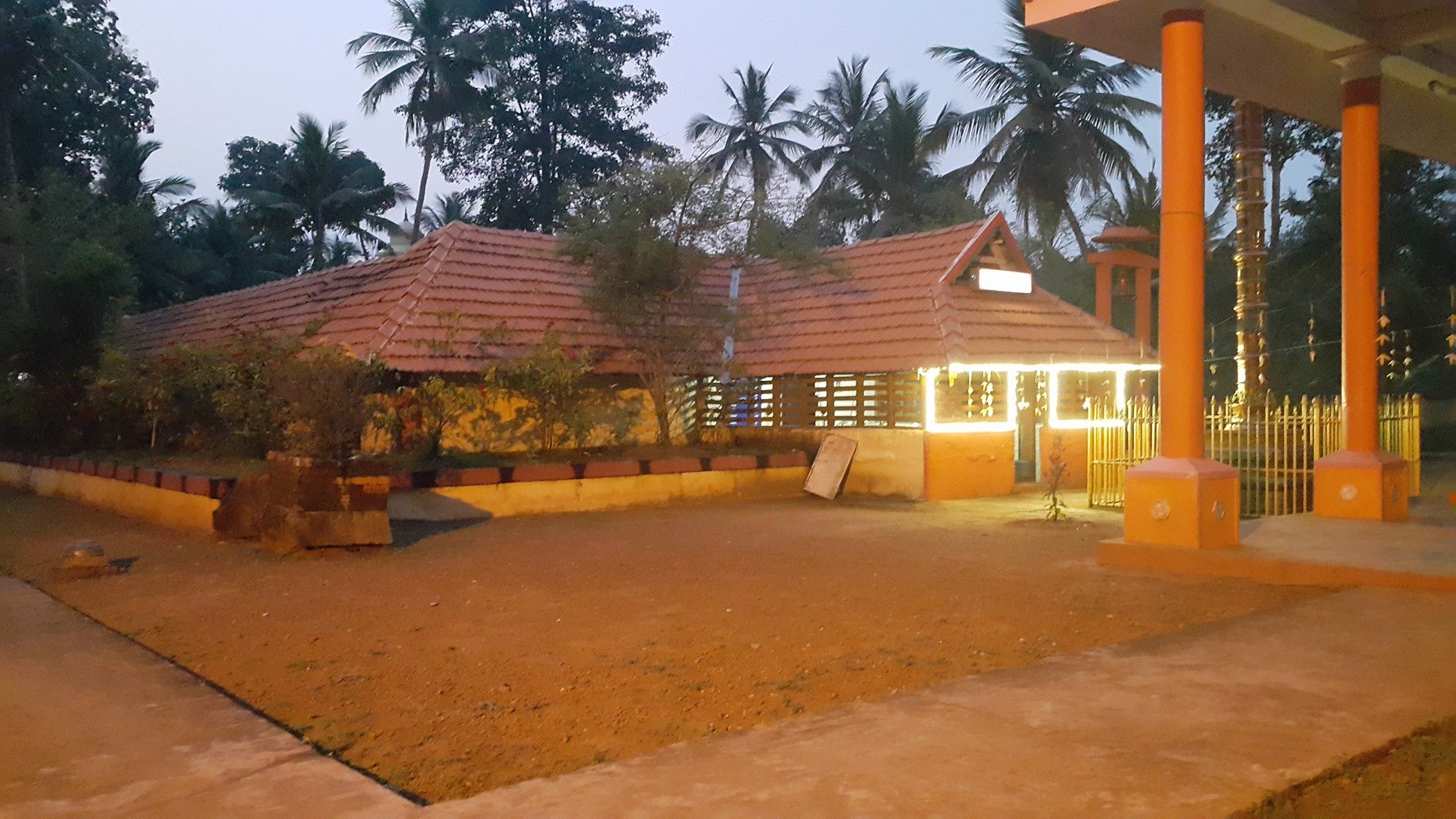   Kuttoor Sreedharmasastha Temple trivandrum