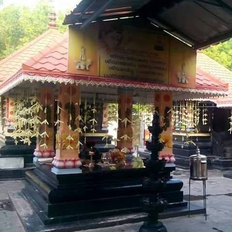Ayirumoola Sree Mahashiva Vishnu Temple