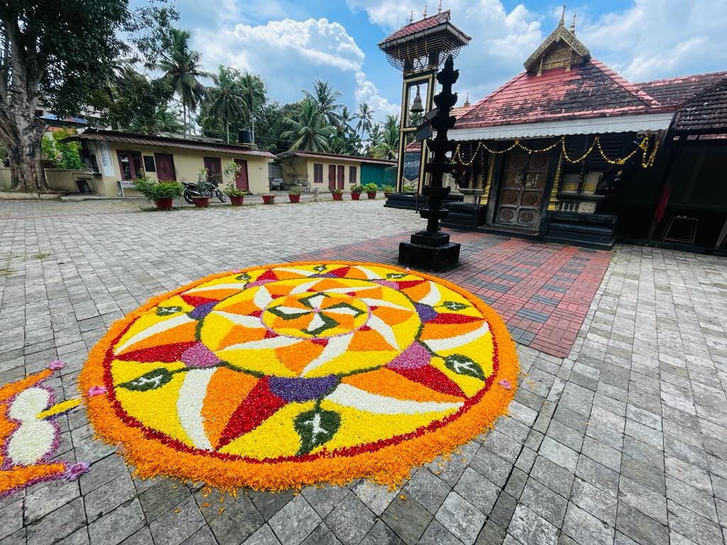 Images of trivandrum  Sree Pidayanoor DeviTemple