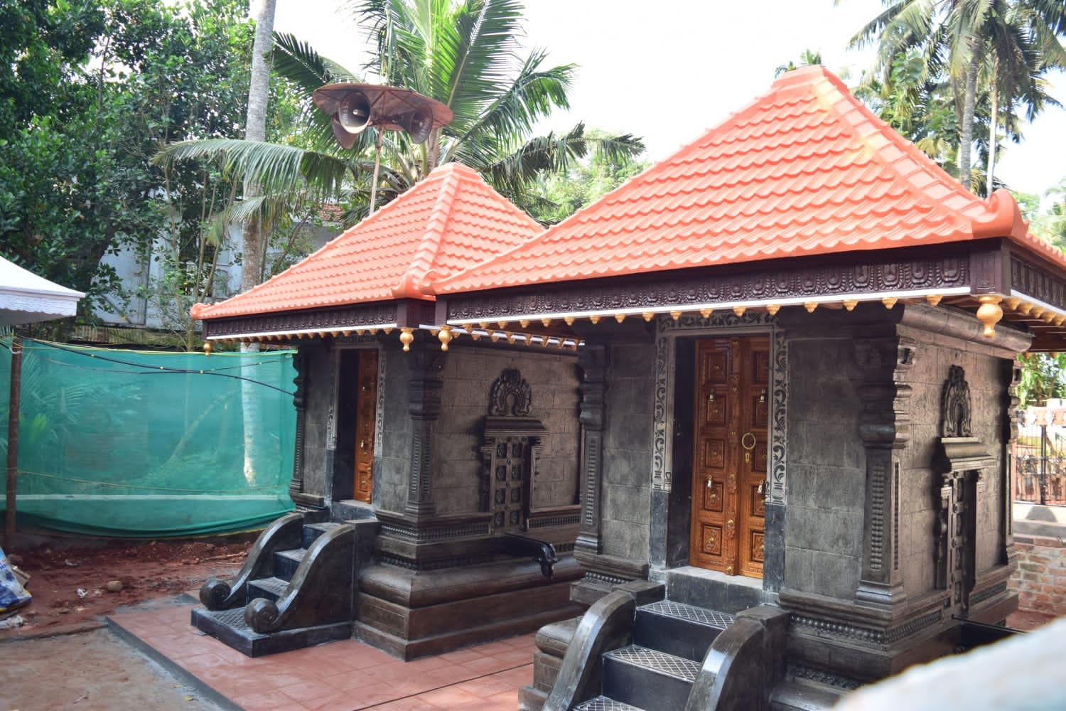     Therivila Sree Bhadra Durga    Devitemple  is an Shakthi  in Hinduism