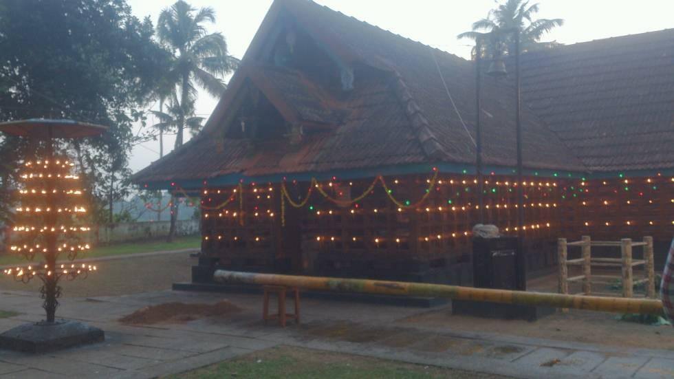    Avaneeshwaram Sree mahadeva temple  is an Shakthi  in Hinduism