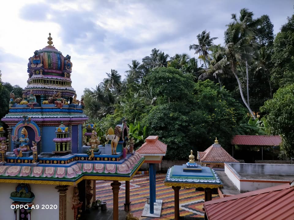 Moovarnnathala Ishakkiamman Temple in Kerala
